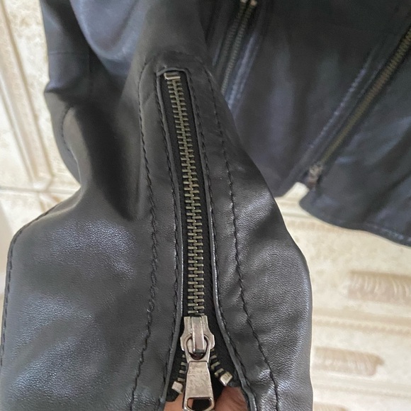 - Schyia black Moto genuine Lamb leather jacket size 40, silver hardware - Picture 6 of 10